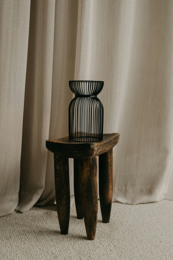 Ribbed glass vase, black